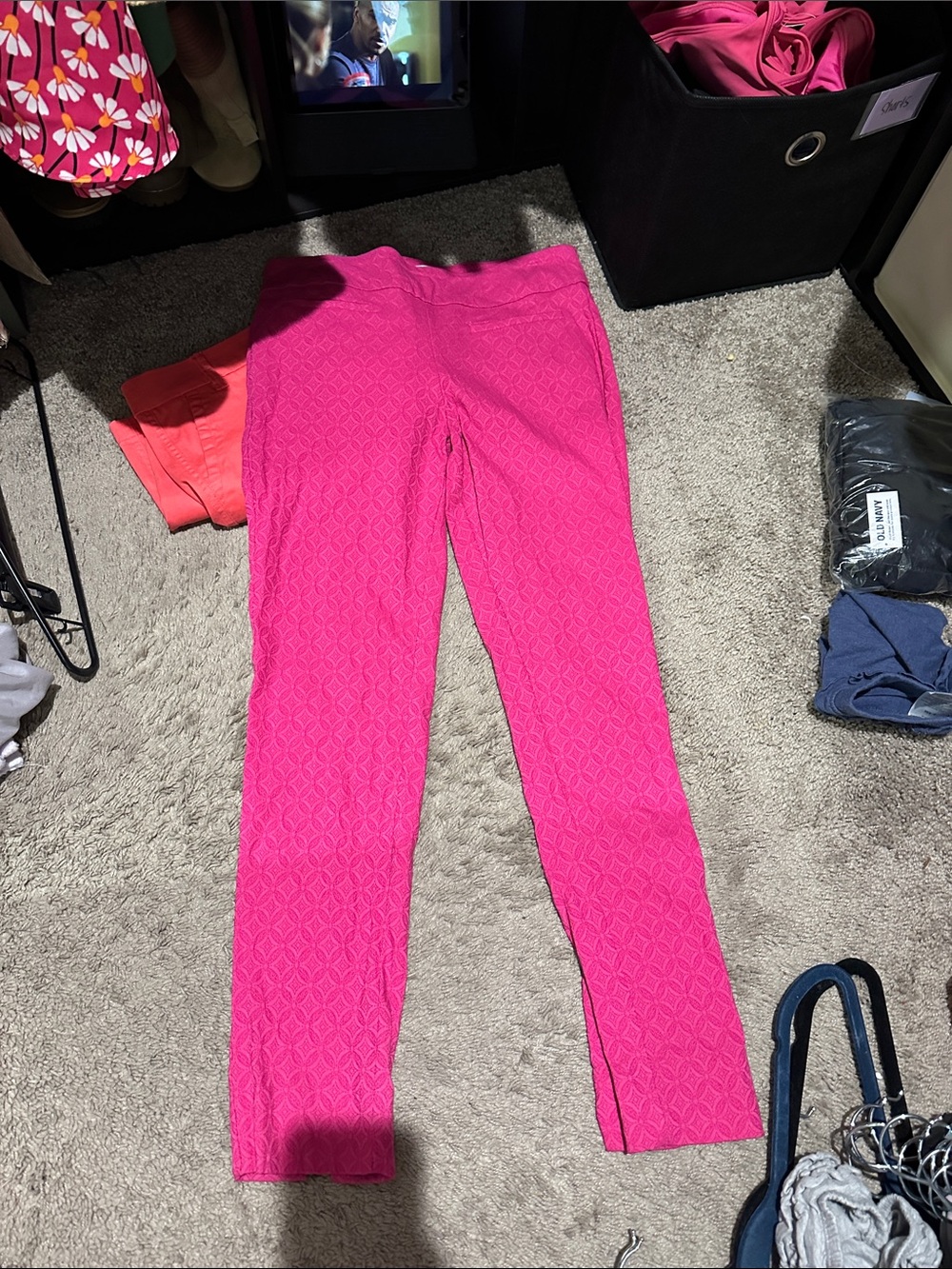 crown & ivy Hot Pink Textured Ponte Pants